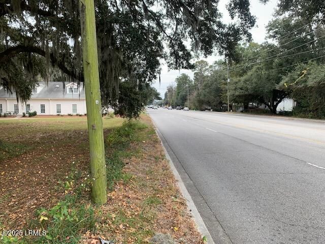 1237 Ribaut Road, Beaufort, SC 29902