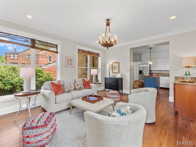 7147 Princeton Avenue, University City, MO 63130