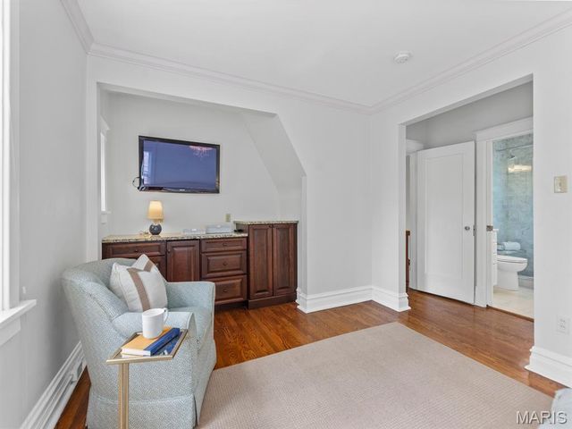 7147 Princeton Avenue, University City, MO 63130