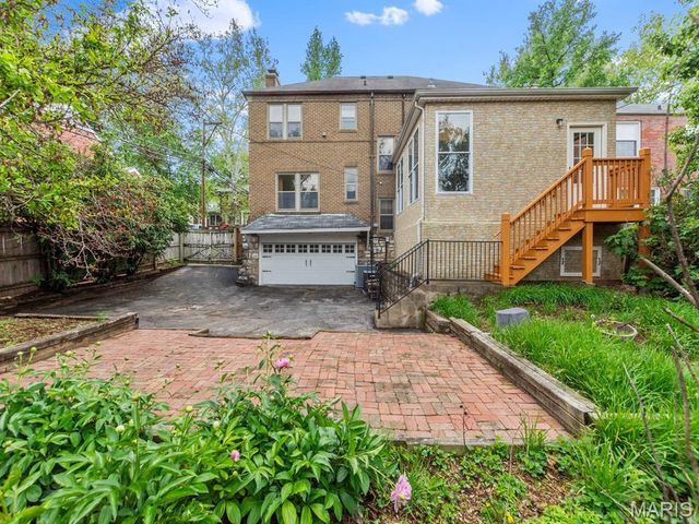 7147 Princeton Avenue, University City, MO 63130