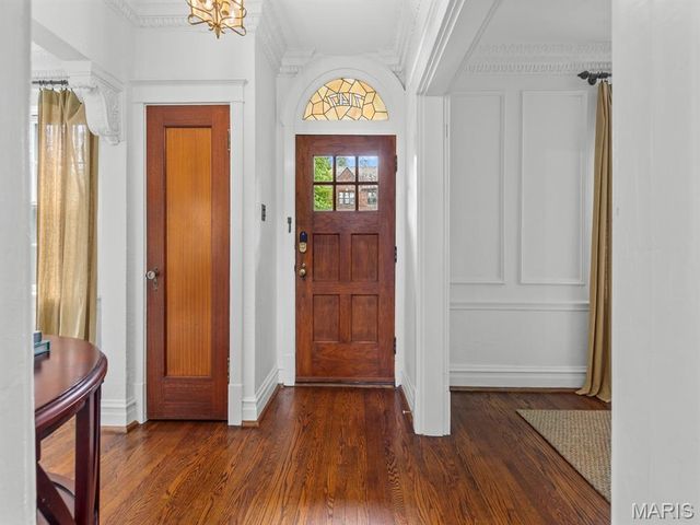 7147 Princeton Avenue, University City, MO 63130