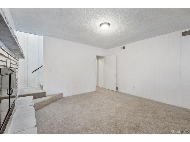 832 Spring Valley Dr, Divide, CO 80814