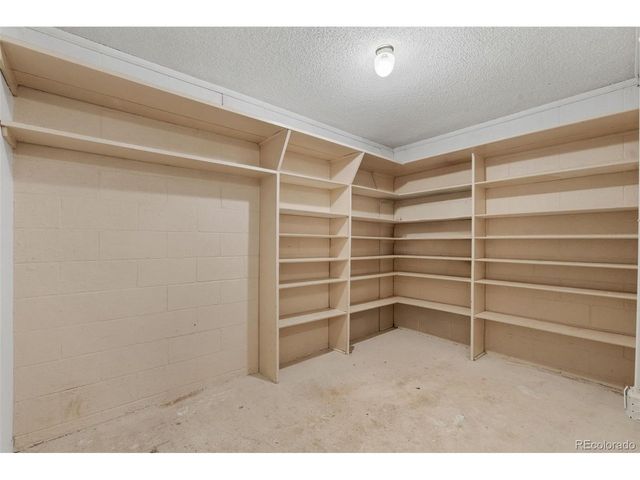 832 Spring Valley Dr, Divide, CO 80814