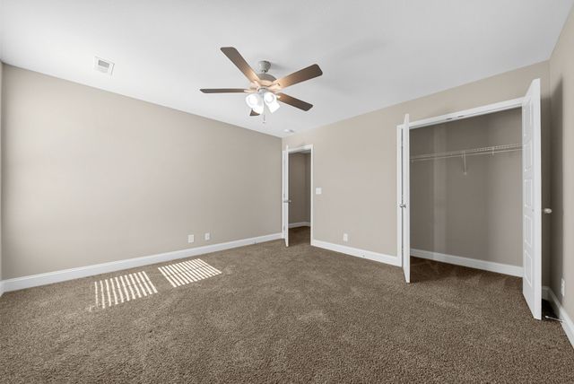 1469 Citadel Dr, Clarksville, TN 37042