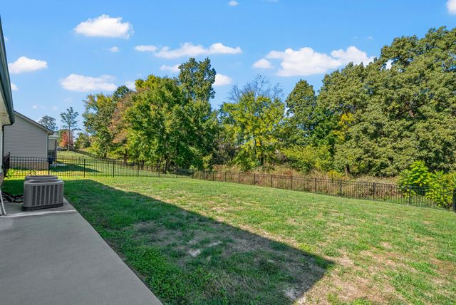 1469 Citadel Dr, Clarksville, TN 37042