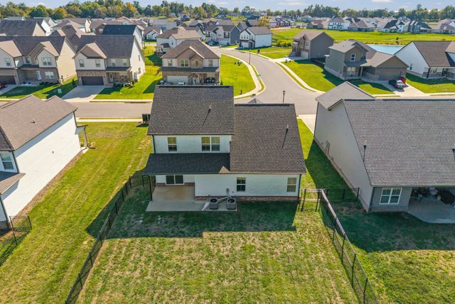 1469 Citadel Dr, Clarksville, TN 37042