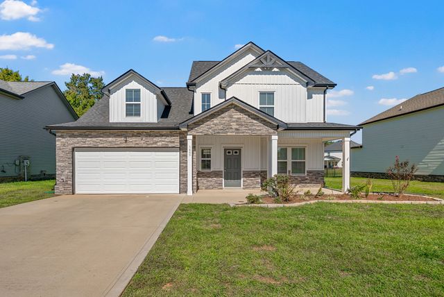 1469 Citadel Dr, Clarksville, TN 37042