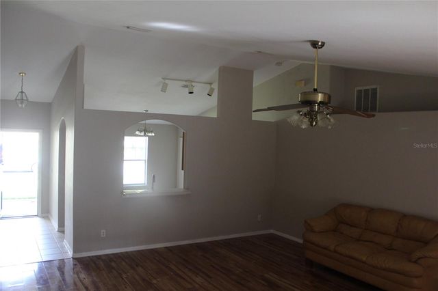 60 RAMBLEWOOD DRIVE, Palm Coast, FL 32164