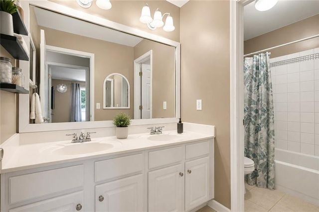 860 Valley Drive, Canton, GA 30114