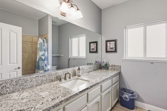 2610 Marie Drive, Madera, CA 93637