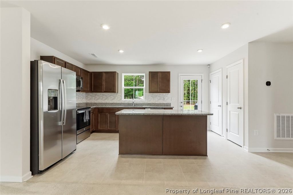 225 Tormore Drive, Sanford, NC 27330 — photo 8