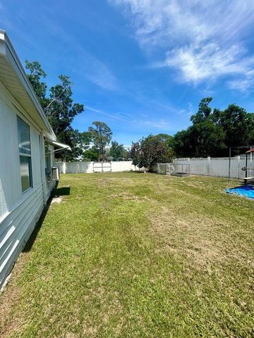 7302 WOODHALL COURT, Tampa, FL 33634