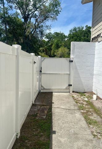 7302 WOODHALL COURT, Tampa, FL 33634