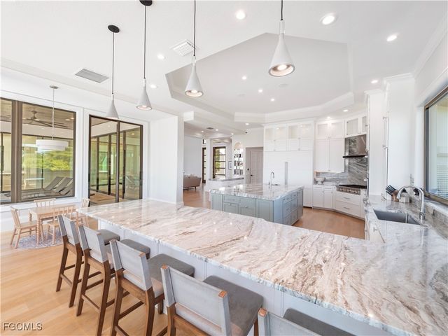 18090 N Olga DR, Alva, FL 33920