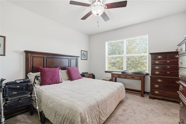 7700 1st Avenue NW, Cedar Rapids, IA 52405