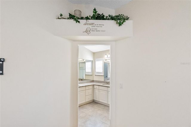 16812 SE 86TH ALBANY AVENUE, The Villages, FL 32162