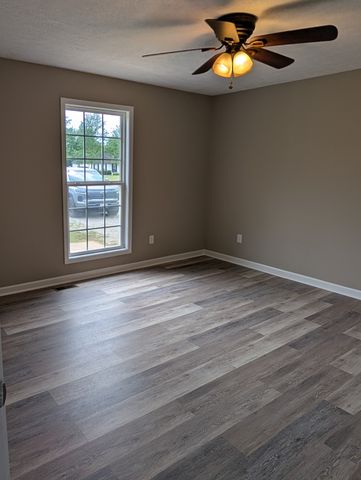 2130 Horton Way, Lewisburg, TN 37091