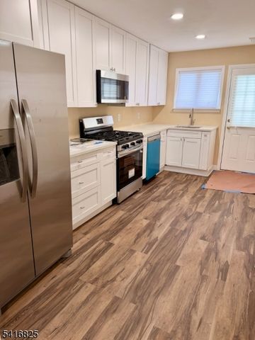 2268 Mount Hood Ln, Toms River Township, NJ 08753