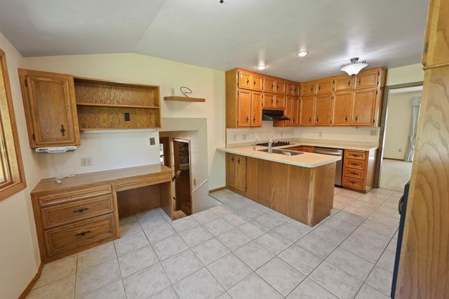 912 3rd Avenue N, Sauk Rapids, MN 56379