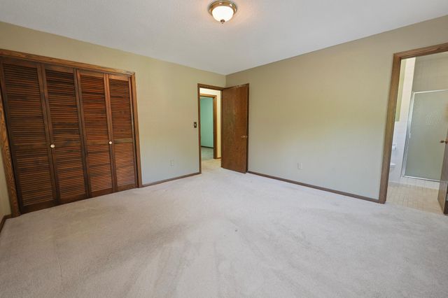 912 3rd Avenue N, Sauk Rapids, MN 56379
