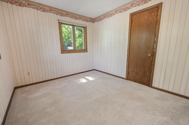 912 3rd Avenue N, Sauk Rapids, MN 56379