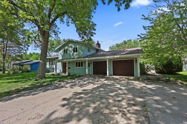 912 3rd Avenue N, Sauk Rapids, MN 56379