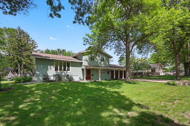 912 3rd Avenue N, Sauk Rapids, MN 56379
