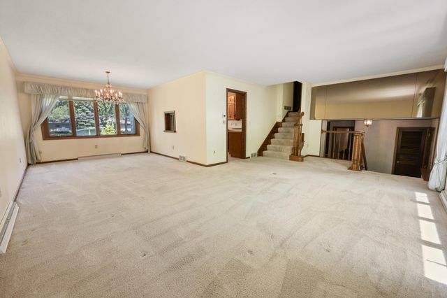 912 3rd Avenue N, Sauk Rapids, MN 56379