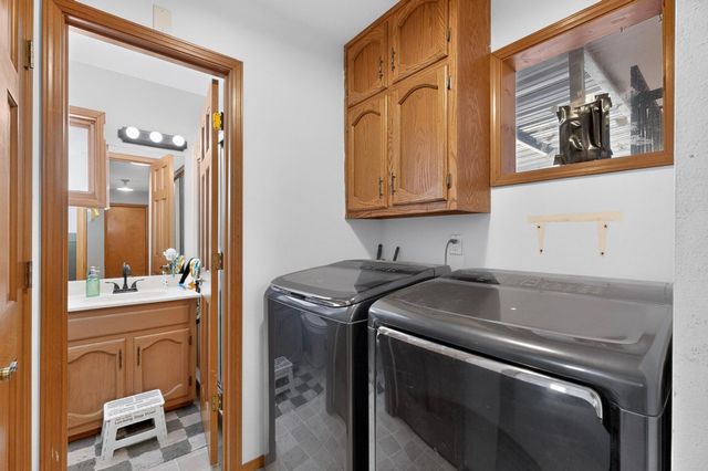 201 Sichler Road SW, Los Lunas, NM 87031