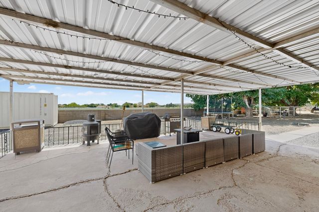 201 Sichler Road SW, Los Lunas, NM 87031