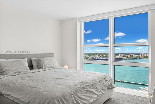 90 Alton Rd 1908, Miami Beach, FL 33139