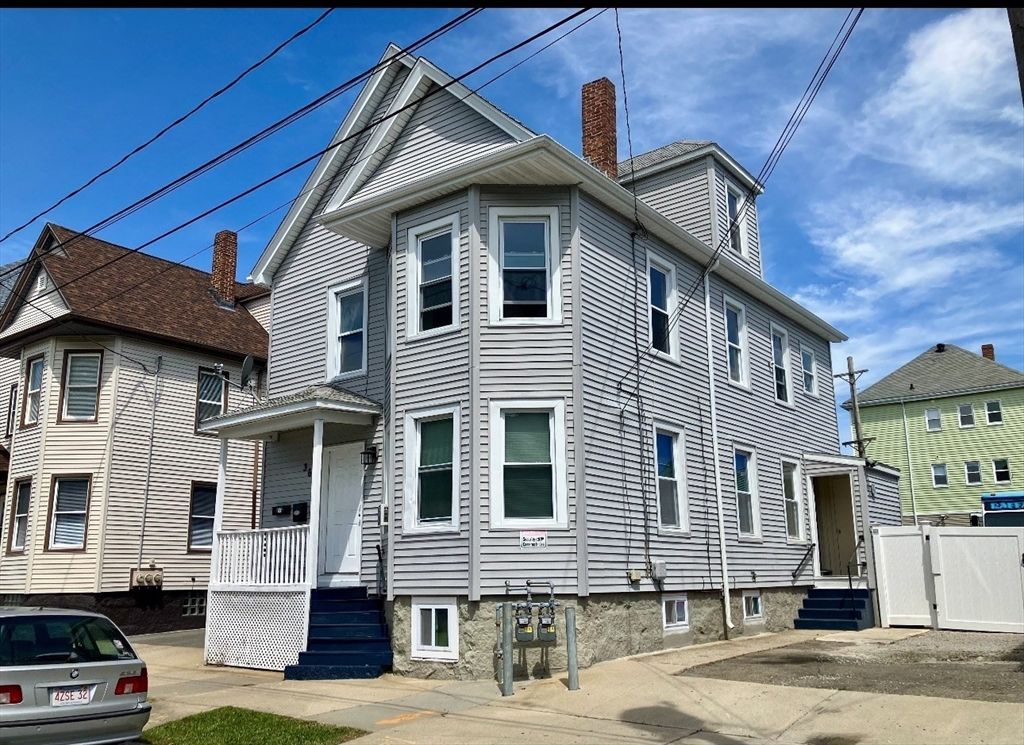 363 Earle St., New Bedford, MA 02746