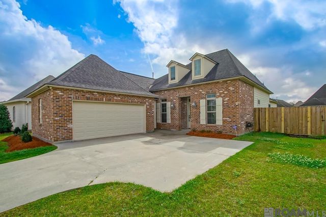 39327 Ironwood Ave, Prairieville, LA 70769
