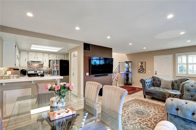 6543 Stoney View 4, Simi Valley, CA 93063