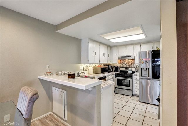 6543 Stoney View 4, Simi Valley, CA 93063