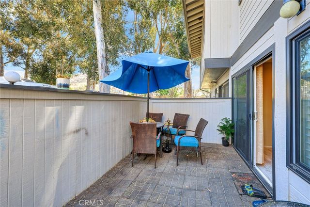 6543 Stoney View 4, Simi Valley, CA 93063