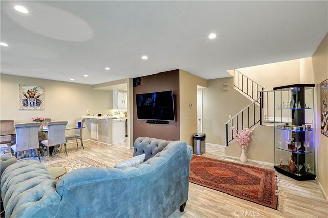 6543 Stoney View 4, Simi Valley, CA 93063