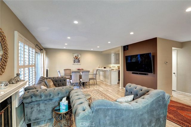 6543 Stoney View 4, Simi Valley, CA 93063