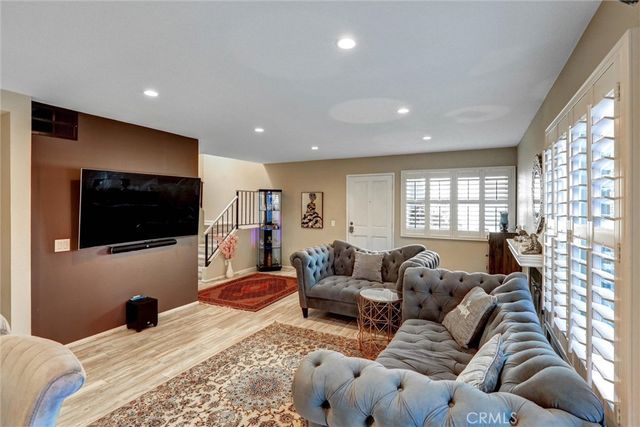 6543 Stoney View 4, Simi Valley, CA 93063