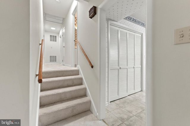 19452 HICKORY DR, Culpeper, VA 22701
