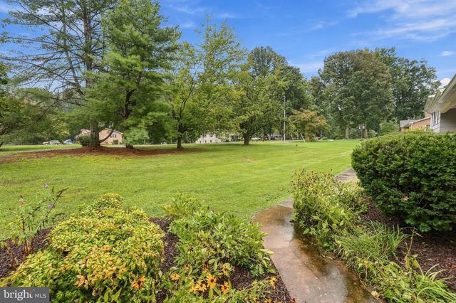 19452 HICKORY DR, Culpeper, VA 22701