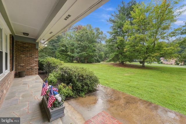 19452 HICKORY DR, Culpeper, VA 22701