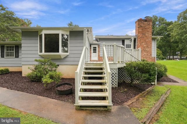 19452 HICKORY DR, Culpeper, VA 22701