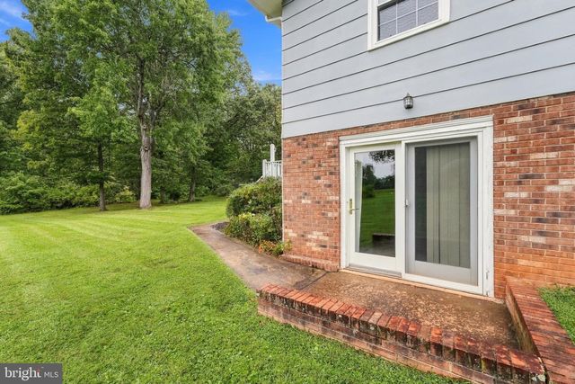 19452 HICKORY DR, Culpeper, VA 22701