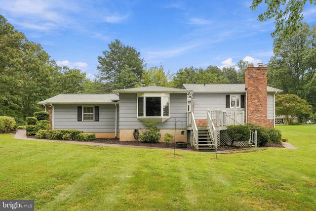 19452 HICKORY DR, Culpeper, VA 22701