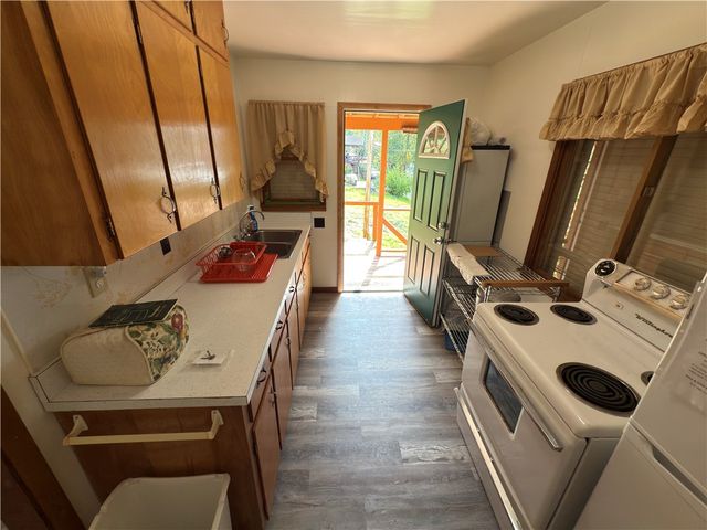 876 N Tunnel Rd, Rockland Twp, PA 16374