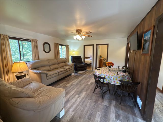 876 N Tunnel Rd, Rockland Twp, PA 16374