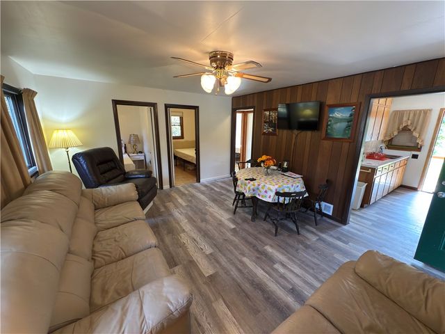 876 N Tunnel Rd, Rockland Twp, PA 16374