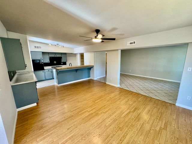 1194 Wesley Ln, Auburn, CA 95603