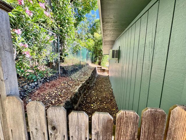 1194 Wesley Ln, Auburn, CA 95603